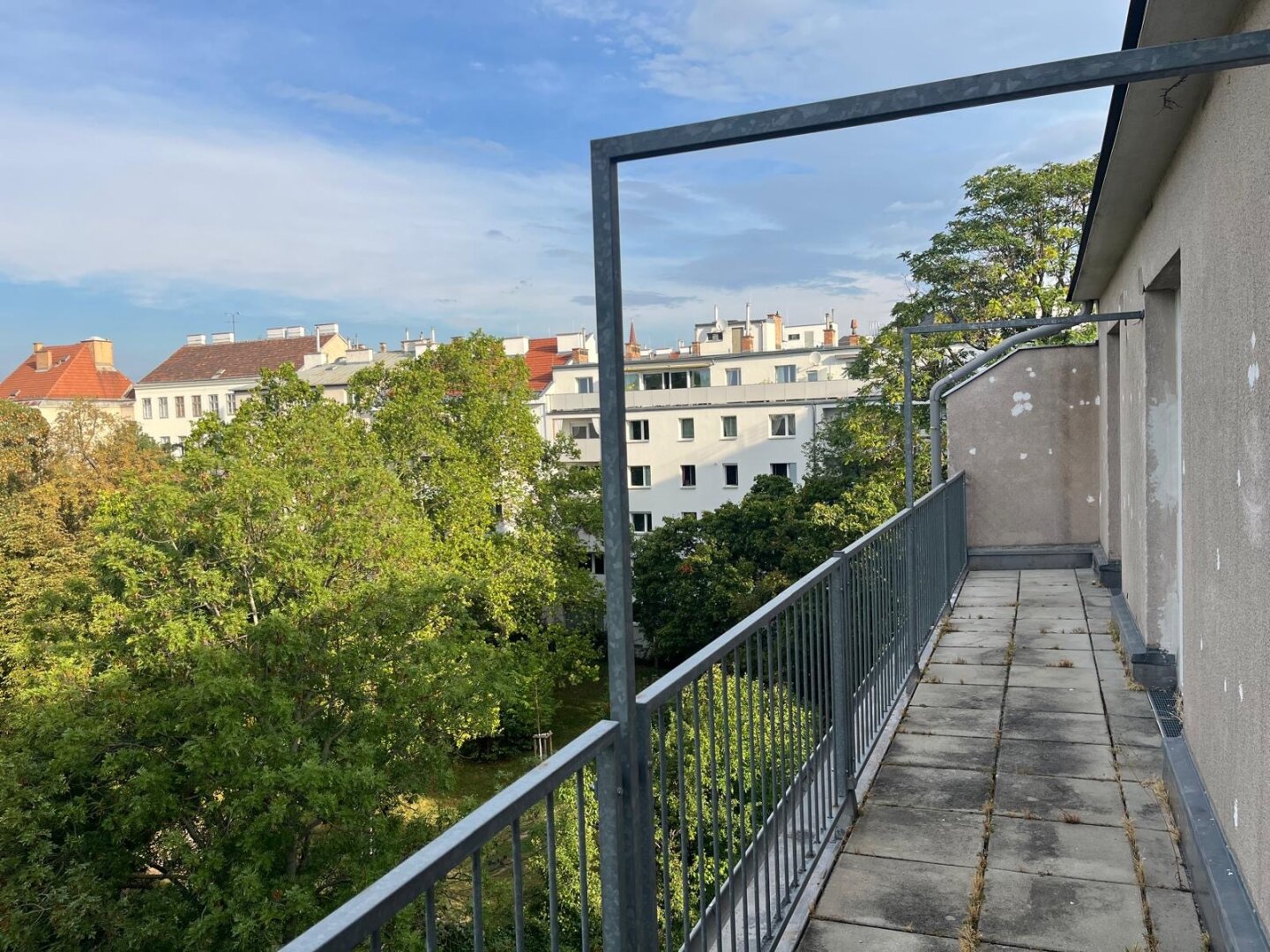 Reindorfgasse – 4 Zimmer DG mit 2 Terrassen und Blick auf den Dadlerpark, 1150 Wien, Wohnung