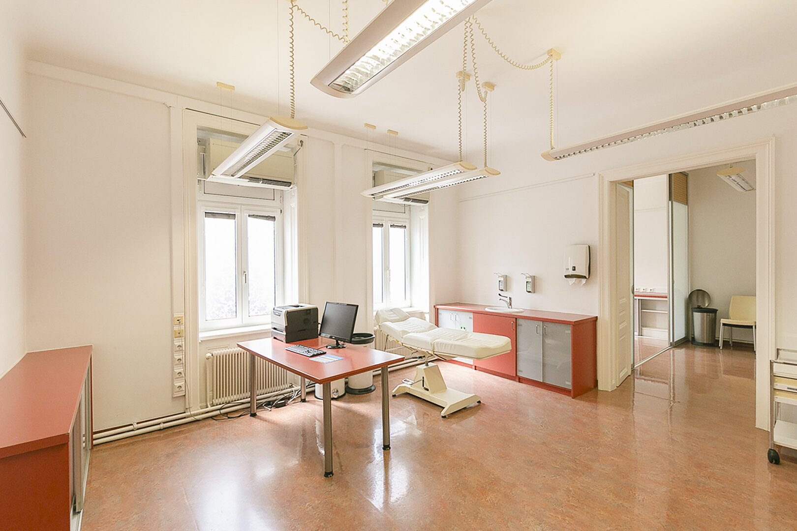 U3 Enkplatz – Altbaubüro mit ca. 153,00m2 Nutzfläche zu vermieten, 1110 Wien, Büro/Praxis
